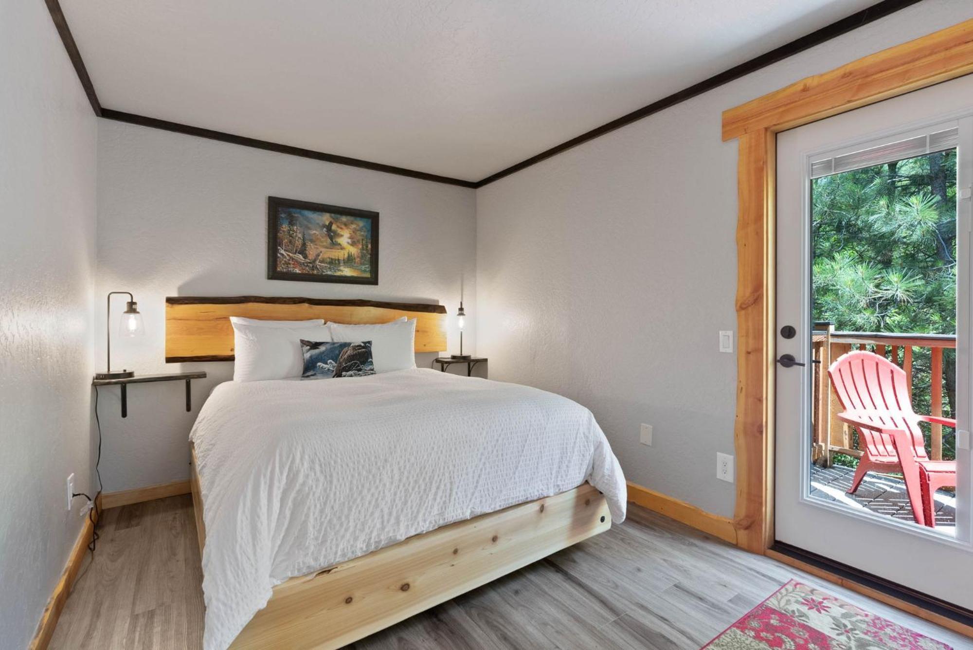 Lake Village Lodge Coeur d'Alene Exterior photo